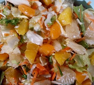 Zeleninový salát s citrusy