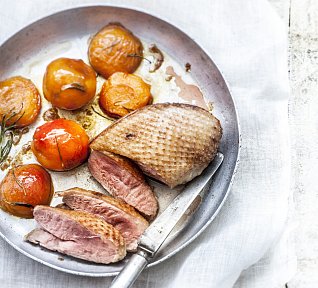 Kachní prsa na meruňkách