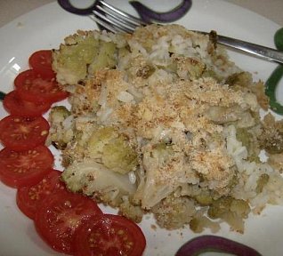 Zapečený květák s rýží, gorgonzolou a parmezánem