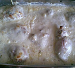 Kuřecí stehna se sýrovou krustou