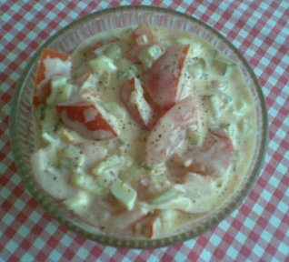 Rajčatový salát s vejci