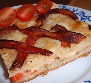 Slaný koláč (nejen) se slaninou