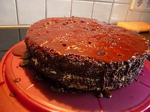 Jak opravit nepovedený dort