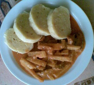 Vepřové nebo drůbeží ragú s celerem