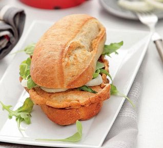 Sendvič s rybou v těstíčku