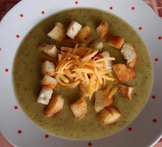 Cuketová (dýňová) polévka se sýrem
