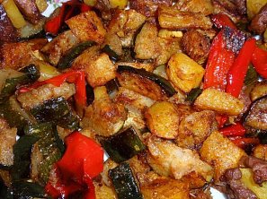 Grilovaná nebo pečená špeková zelenina