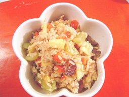 Ovocný rýžový salát