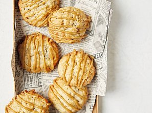 Ovesné sušenky s jablkem a javorovým sirupem