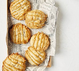 Ovesné sušenky s jablkem a javorovým sirupem