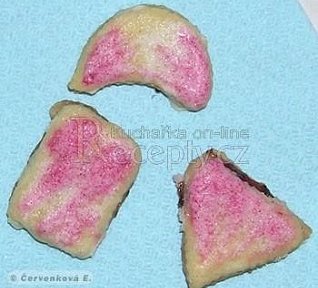 Skořicové sušenky s povidly