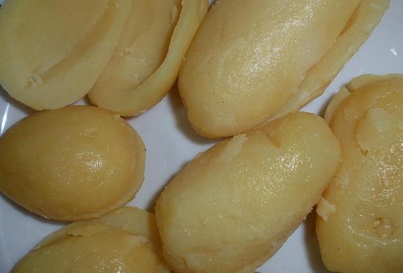 Plněné smažené brambory