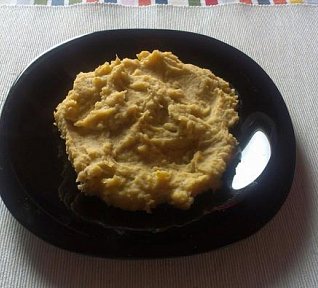 Hrachová kaše (moc dobrá) Hrachová kaše (moc dobrá)