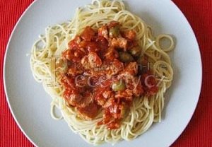 Špagety se sojovým masem