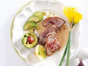 Telecí plátky s avokádem