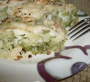 Kuřecí maso s brokolicí a bešamelem z olivového oleje