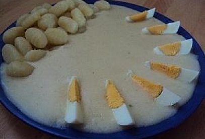 Česnekovo-sýrová omáčka