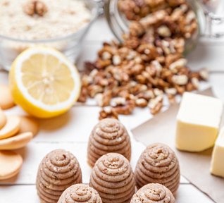 Krém (nejen) na vosí hnízda