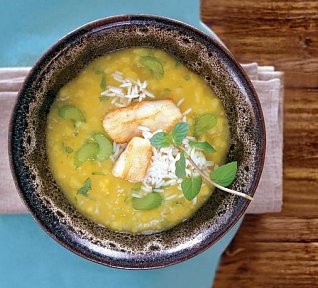 Celerová polévka s rybou