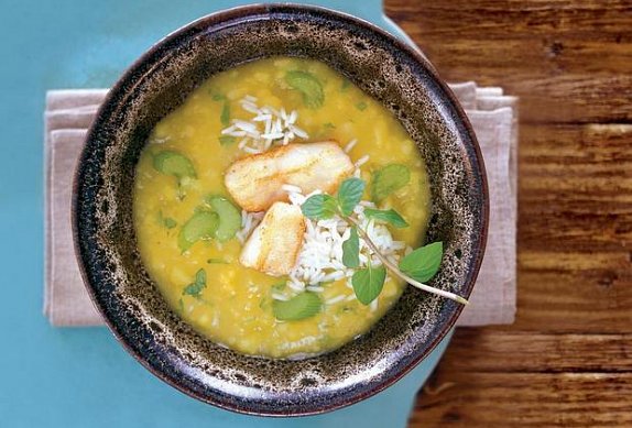 Celerová polévka s rybou