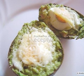 Avokádo zapečené se sýrem