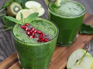 Zeleninové smoothie s jablkem