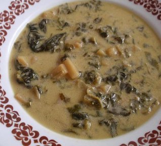 Bramborovo-špenátová polévka