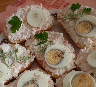 Česneková surimi (krabí) pomazánka