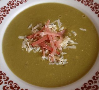 Hrášková polévka - sýrová