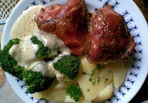 Kuře s brokolicí a hořčičnou omáčkou