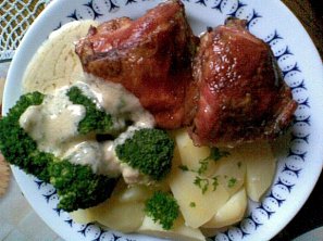 Kuře s brokolicí a hořčičnou omáčkou