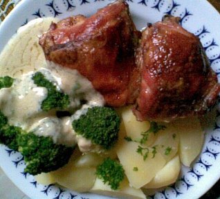 Kuře s brokolicí a hořčičnou omáčkou