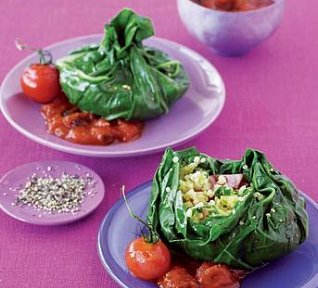 Mangoldové balíčky se šunkou a pohankou