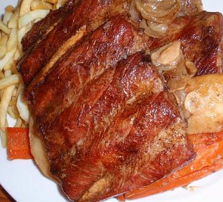 Pečená žebírka na zelenině