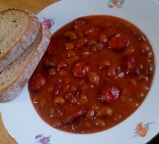 Rajské fazole s uzeninou