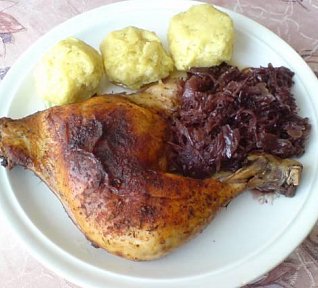 Pečené kuře na zelí s medem