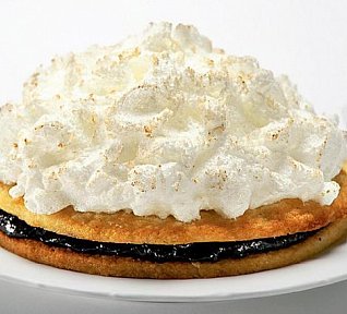 Černobílý vánoční dort