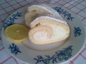 Citronová roláda s tvarohovým krémem Citronová roláda s tvarohovým krémem