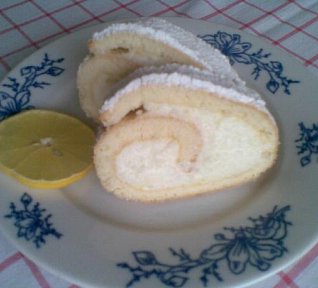 Citronová roláda s tvarohovým krémem