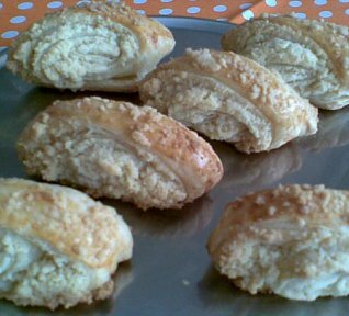 "Gata" - listový závin se žmolenkou