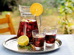 Sangría bez alkoholu Sangría bez alkoholu