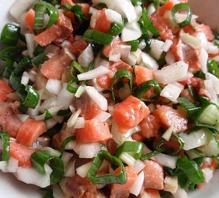 Matjesový salát s lahůdkovou cibulkou