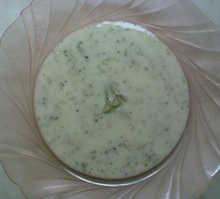 Polévka brokolicová se sýrem