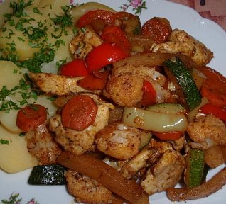 Adžika masovo-zeleninová směs Adžika masovo-zeleninová směs