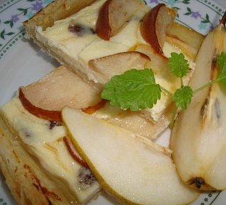 Hruškový koláč s vanilkovým medem