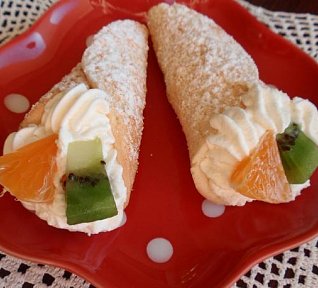 Jednoduché piškotové kornoutky