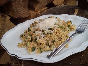 Cuketové těstoviny se sýrem