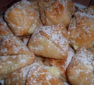 Domácí šátečky (nejen) s tvarohem