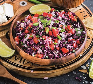 Mexický salát Pico de gallo z červeného zelí