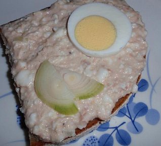 Cottage pomazánka s tuňákem